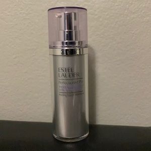 Estée Lauder Perfectionist Pro